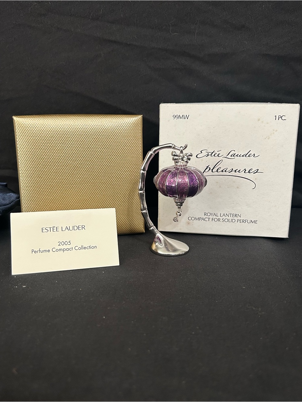 Estée Lauder 2005 Pleasures Royal Lantern Solid Perfume Compact